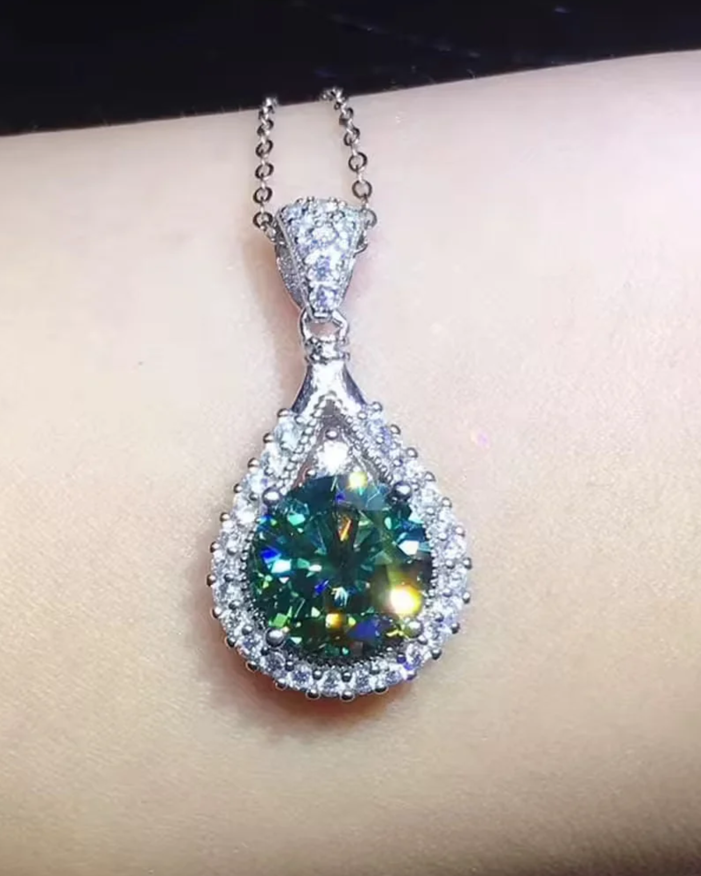 Radiant Teardrop Necklace Emerald