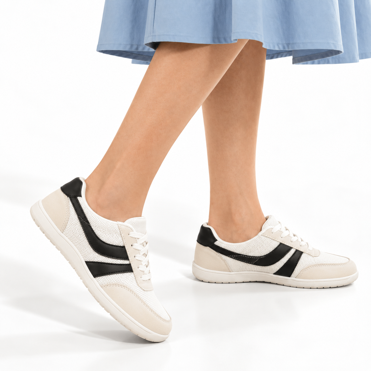 Rosalie | Wide-Toe Comfort Walking Sneaker