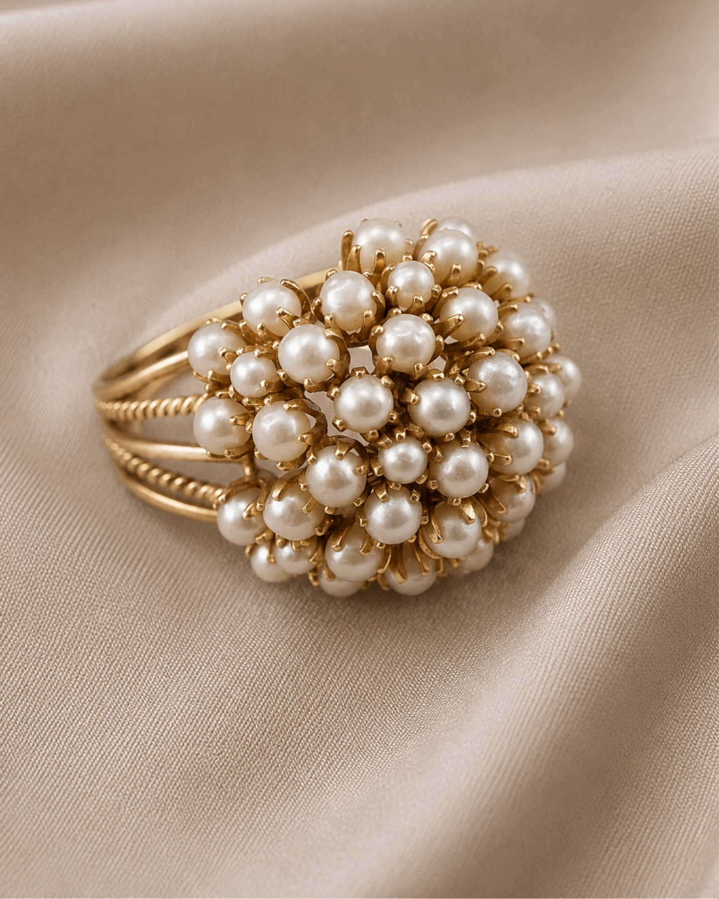 Evelyn Pearl Bloom Ring