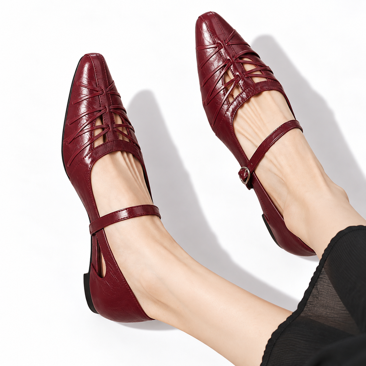 Quenber | Pointed Lattice-Cut Mary Jane Flat