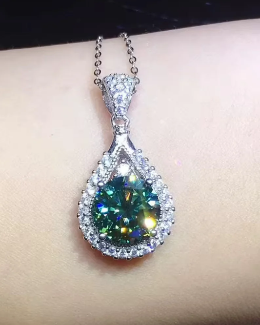 Radiant Teardrop Necklace Emerald