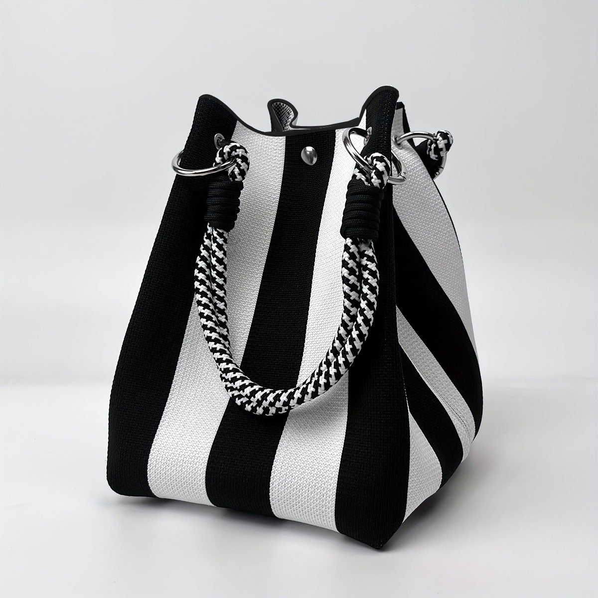 NIZZA KNITTED RETRO BUCKET HANDBAG