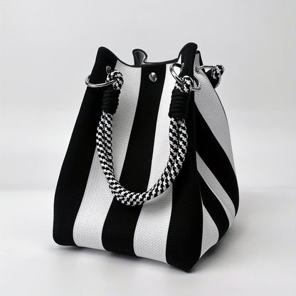 NIZZA KNITTED RETRO BUCKET HANDBAG