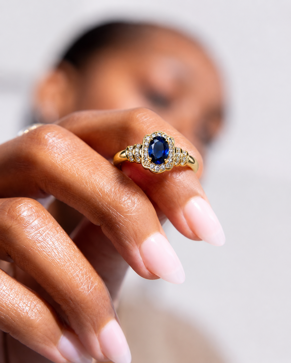 Royale Blue Stone Small Oval Band