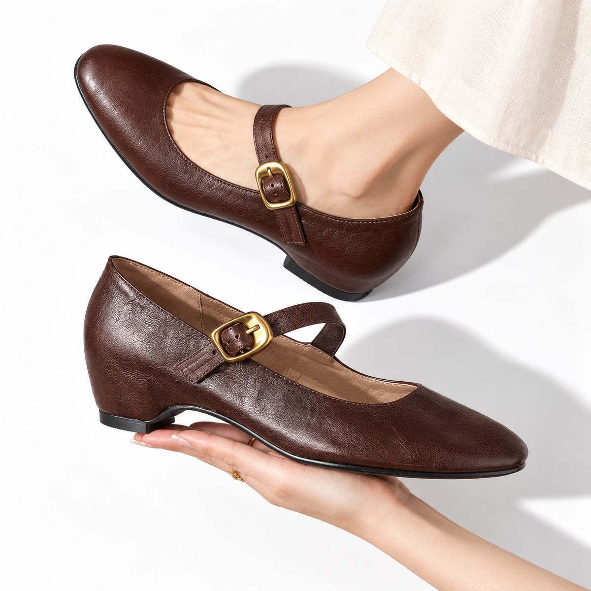 Quire | Round-Toe Mary Jane Flat